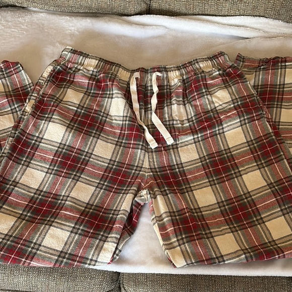 Gently Loved Plaid Lounge Pants by Red Head Brand Co. Unisex - Picture 6 of 9